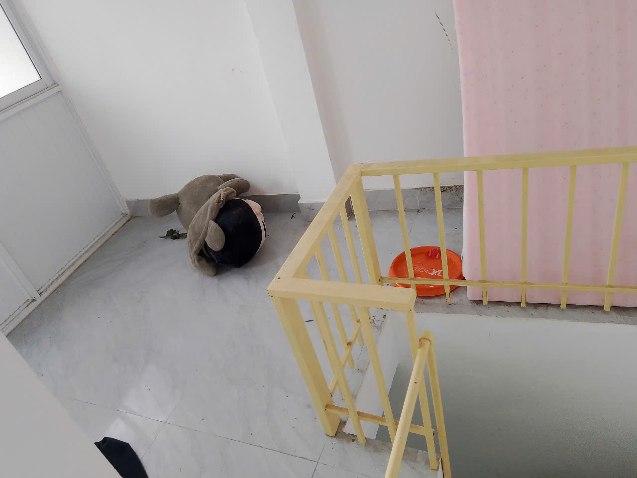 Bán nhà Phố Đình Đông, P. Cầu Dền, Q. Hai Bà Trưng 4 tầng, 2 ngủ, 2 WC, 1.85 tỷ gia lộc nhẹ - Ảnh 3
